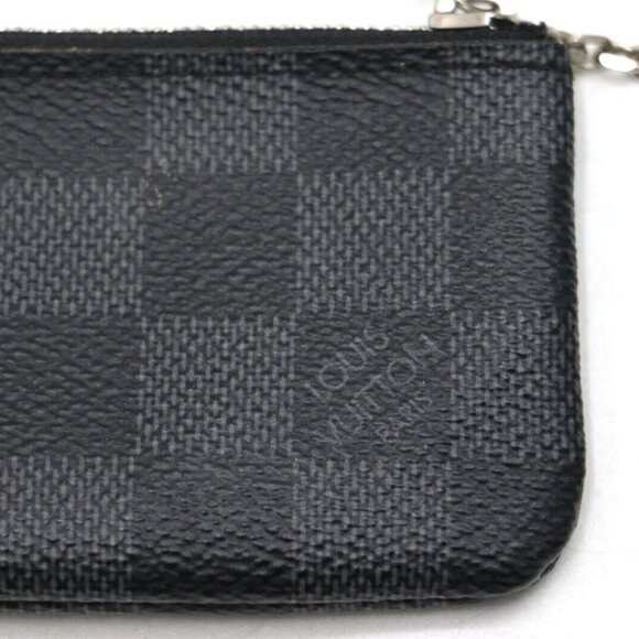 Louis Vuitton Damier Graphite Key Pouch - Black - Picture 3 of 14